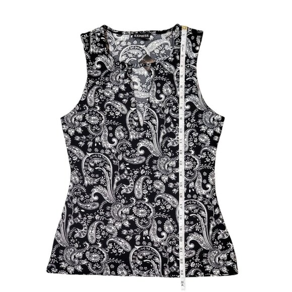 Express Black and White Sleeveless Paisley Print Keyhole Top XSmall - Picture 8 of 11